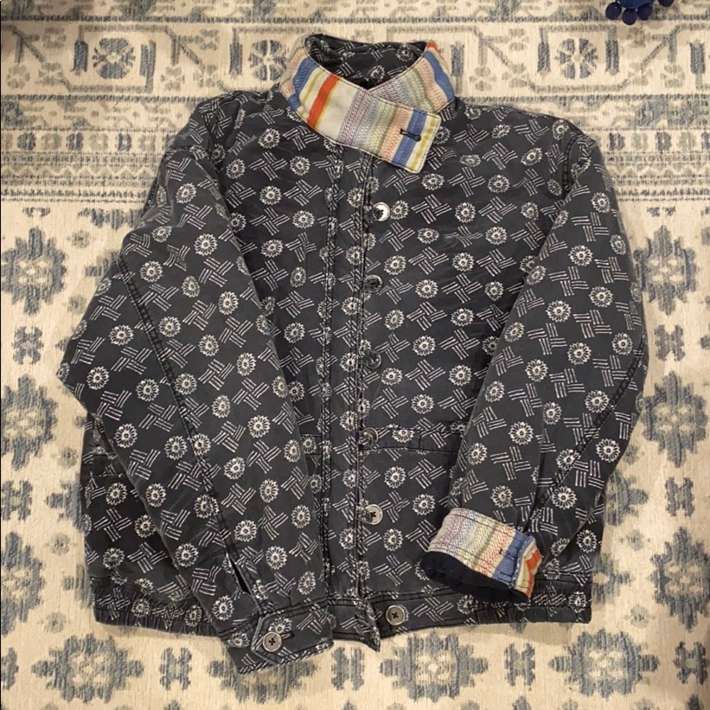 Patterned Blue Jacket - Picture 5 of 9